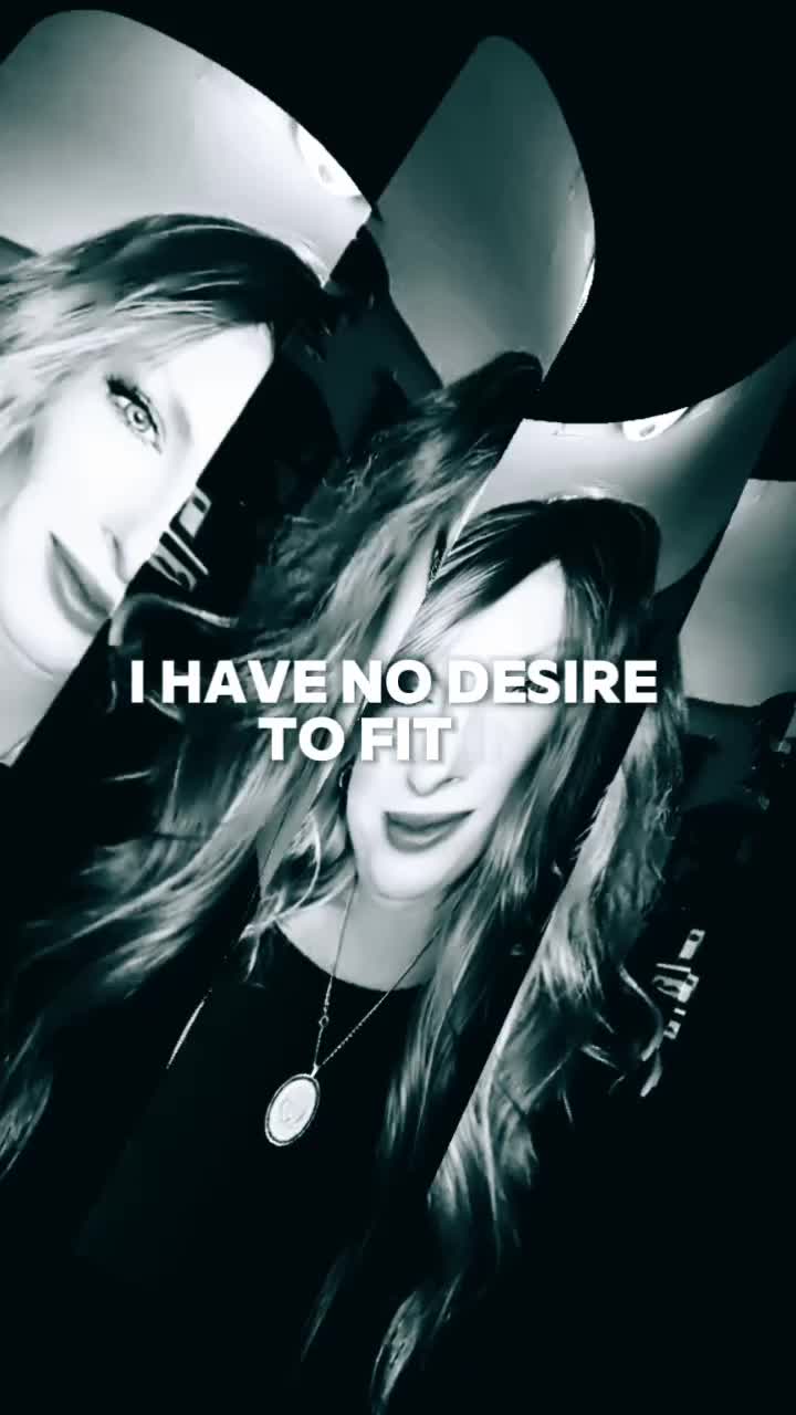 @queenmags