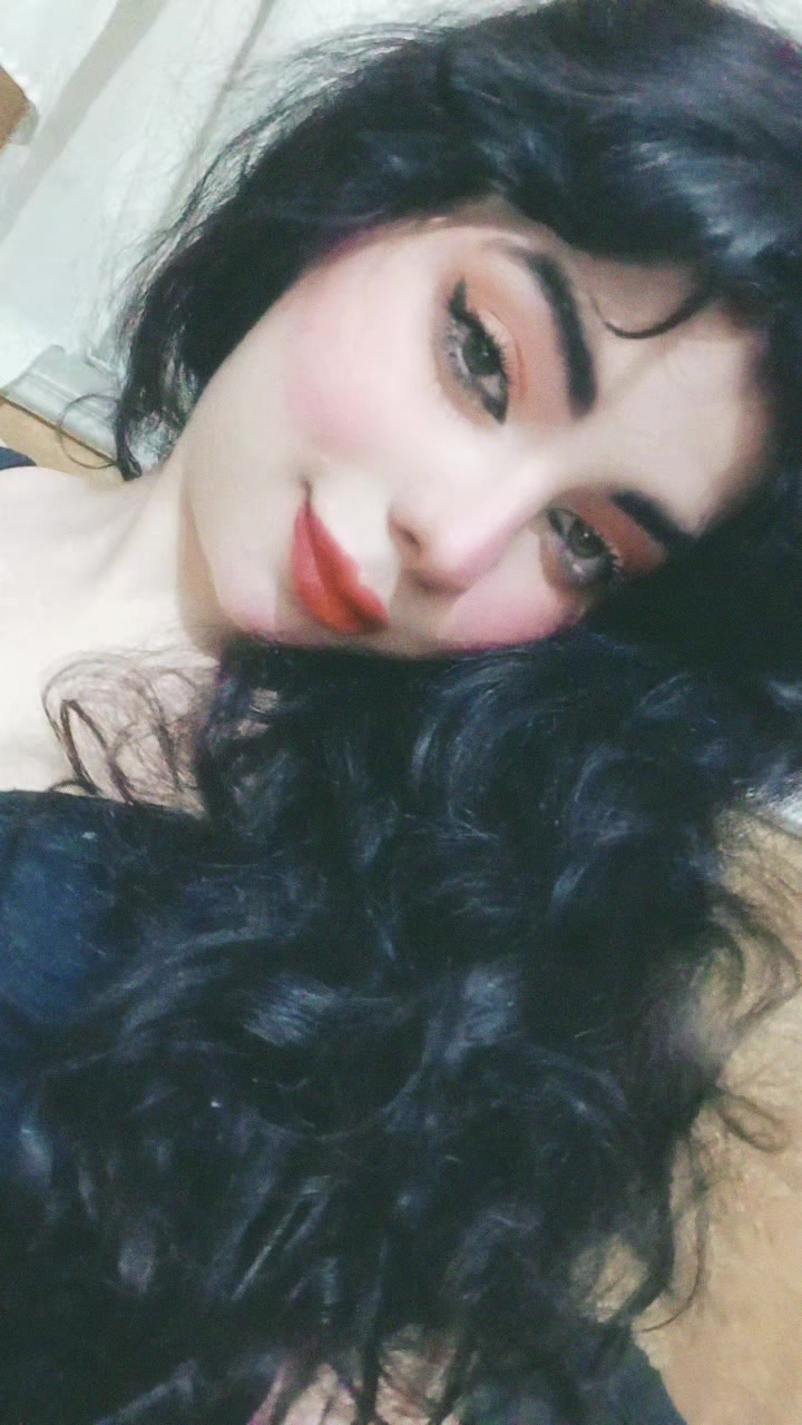 @ليلى 🪐🩷الغنوجة