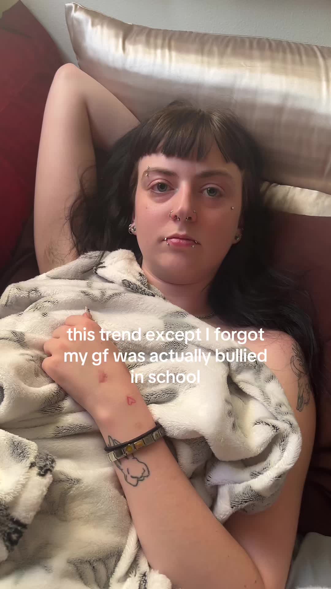 @z!