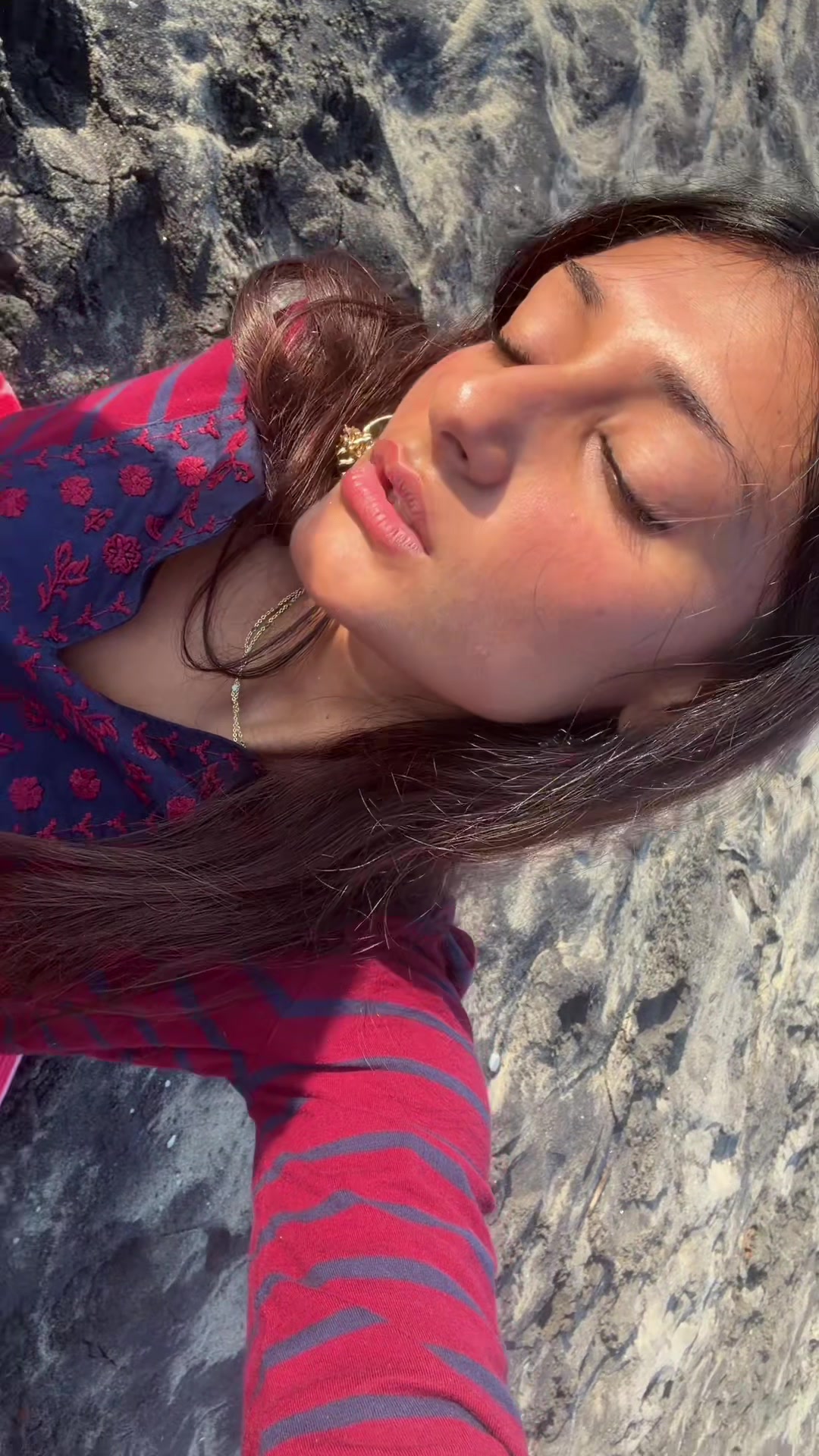 @𝓂𝒾𝒽𝒾𝓀𝒶