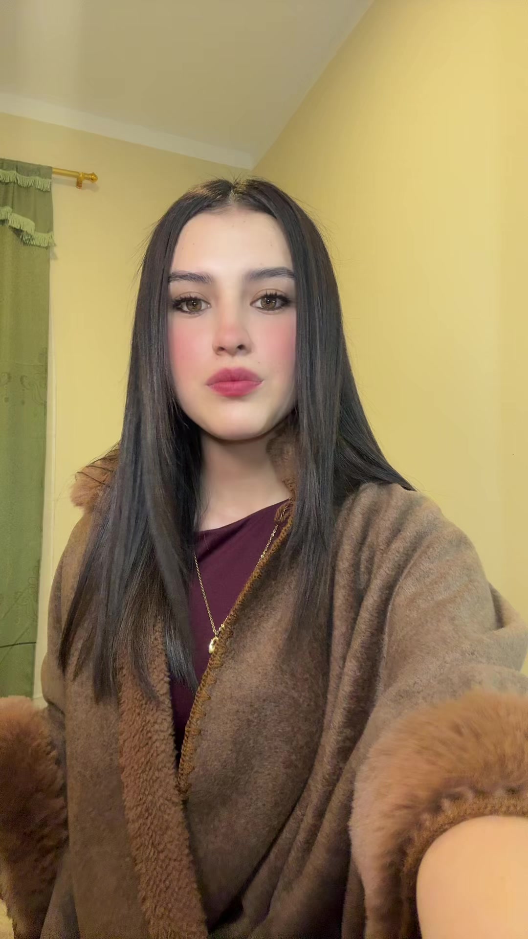 @𝐀𝐧𝐚𝐡𝐢 𝐋𝐚𝐥𝐚𝐧𝐠𝐮𝐢🐰