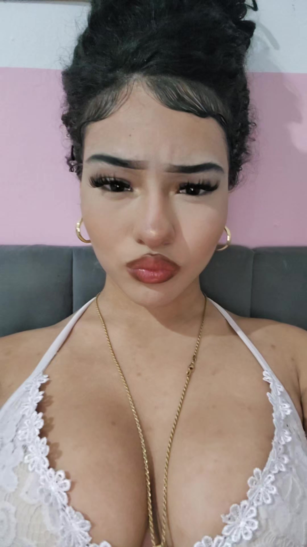@Yas_hossoy