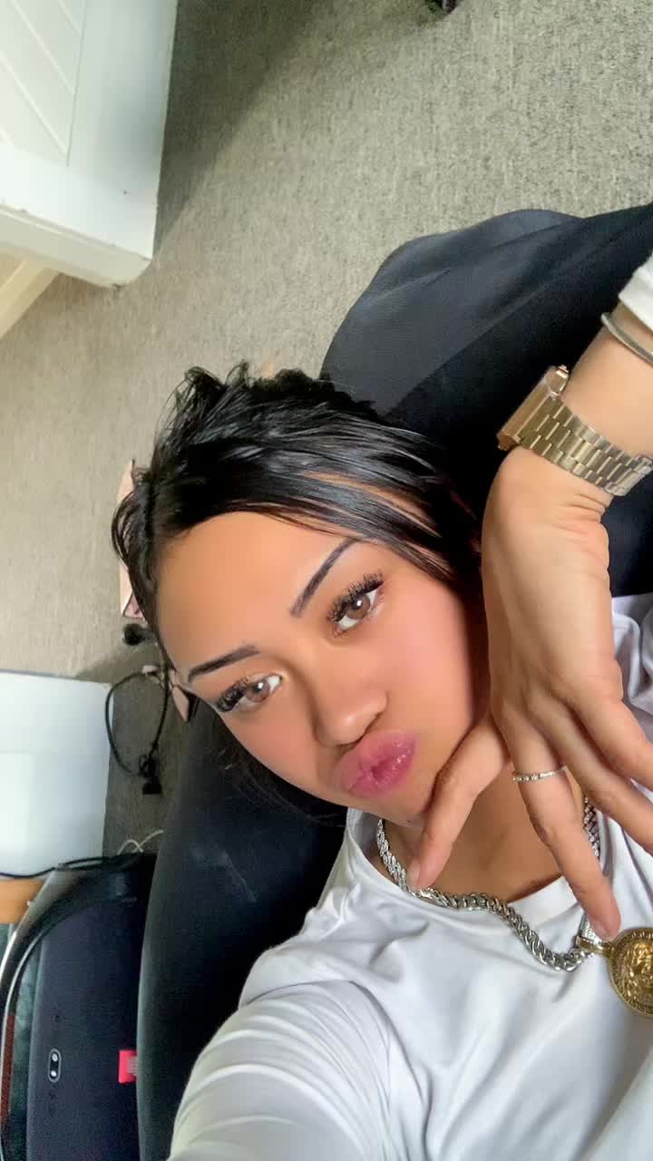@Babez