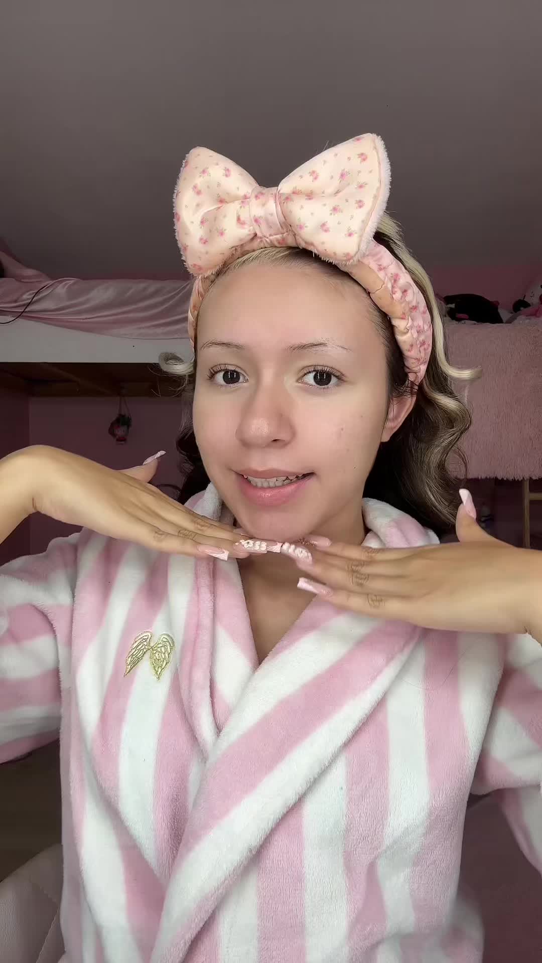 @Sophie Gonzalez