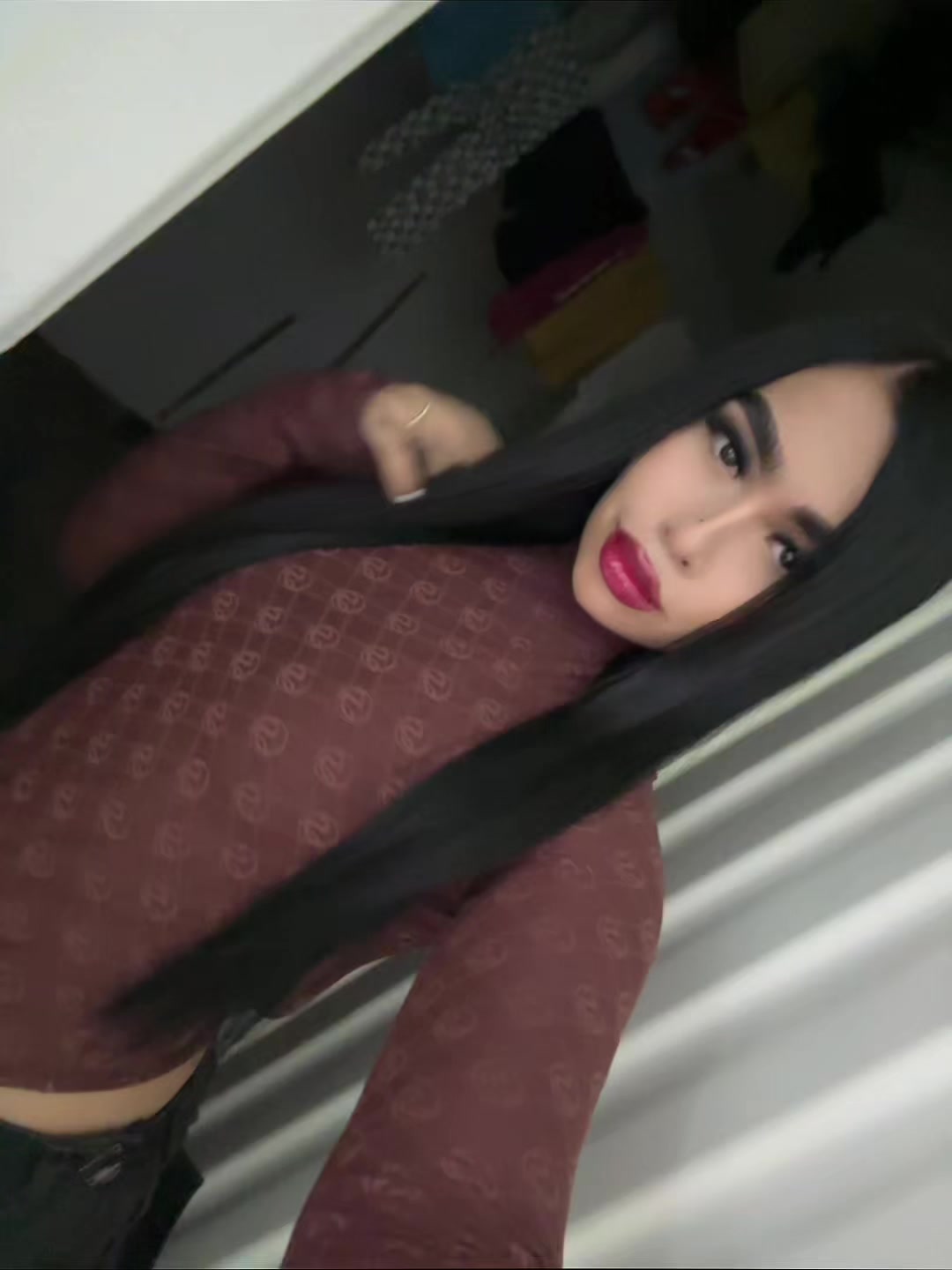 @Dani💞