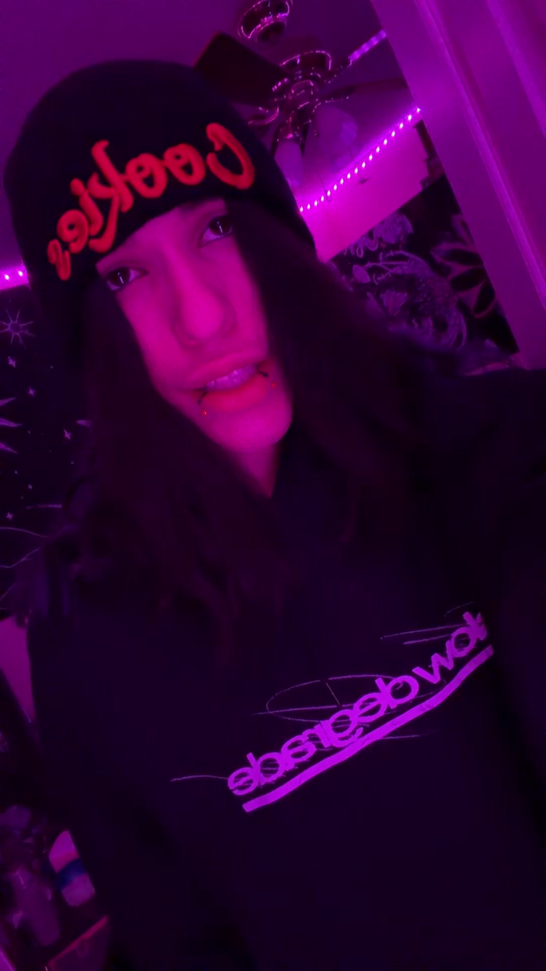 @𝔰𝔶