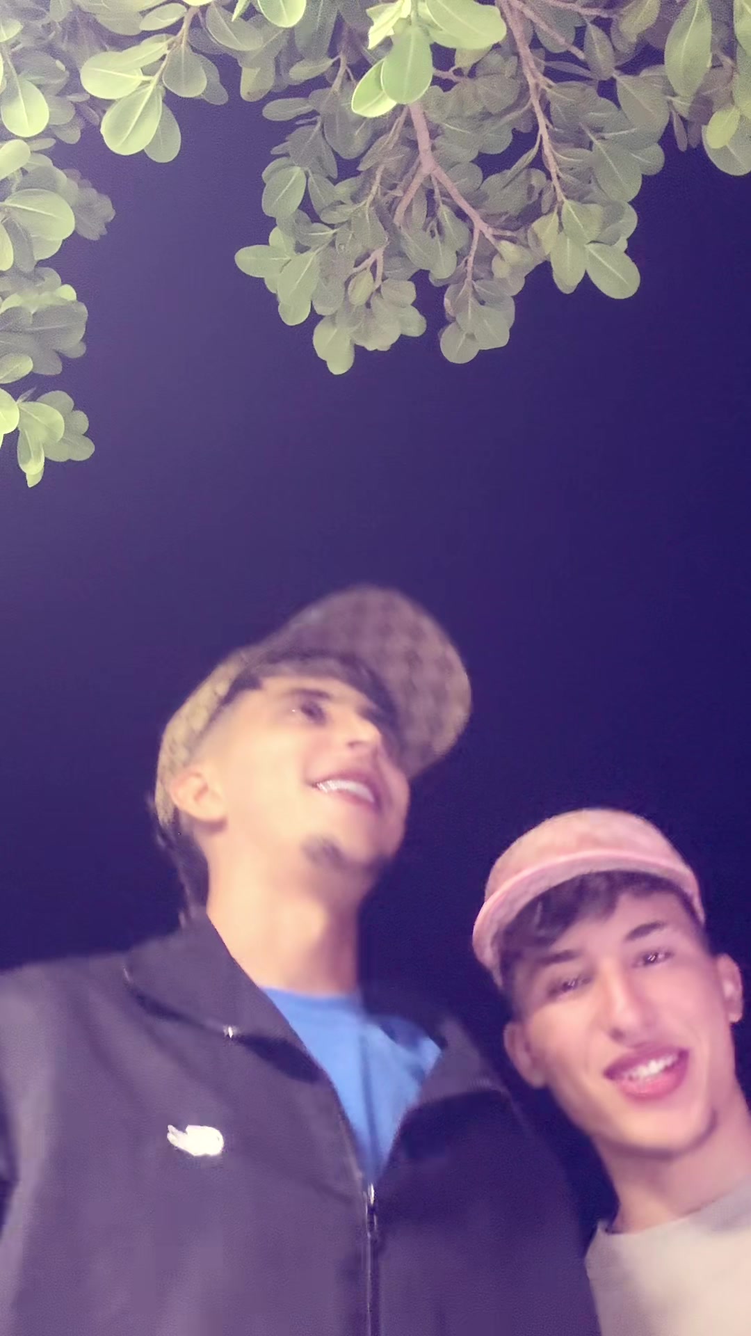 @ูููุณ๐ป๐ฒ๐ฆ
