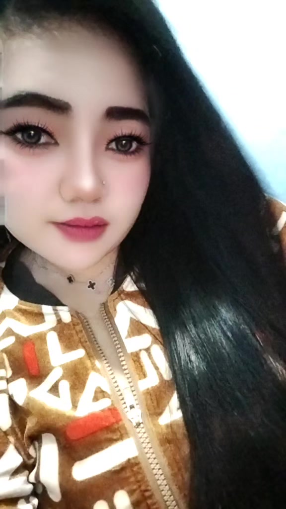 @👑❥✯🩷𝐯𝐢𝐯i 𝐣𝐚𝐧𝐮🤔☆❥🩷👑