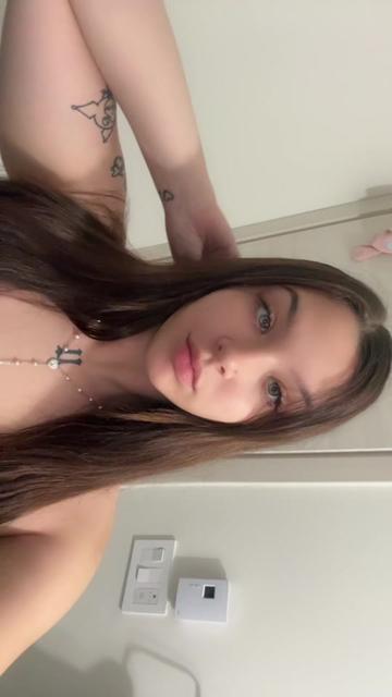 @Anna May ♡