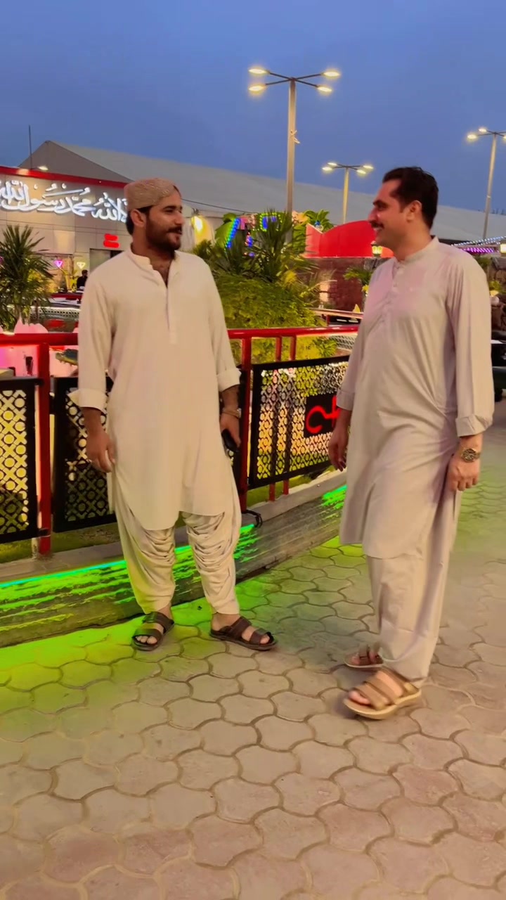 @BADAL MAZARi🇱🇾
