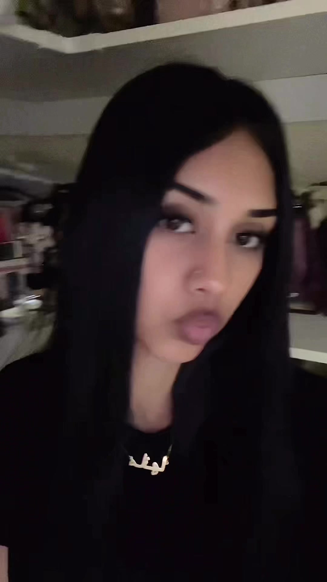 @️