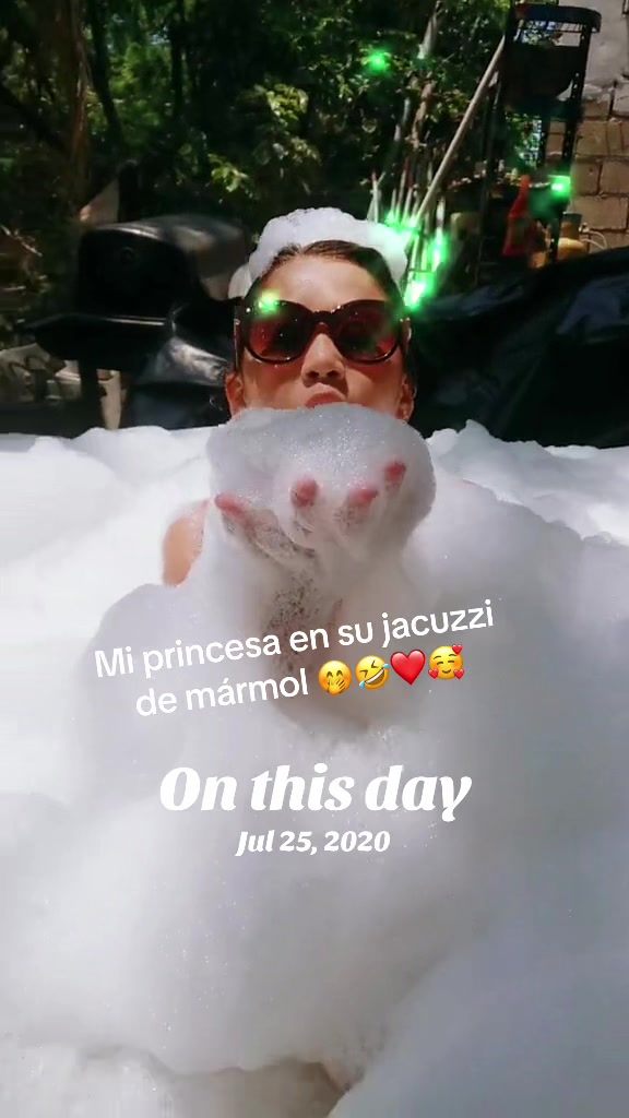 @Angie🥰