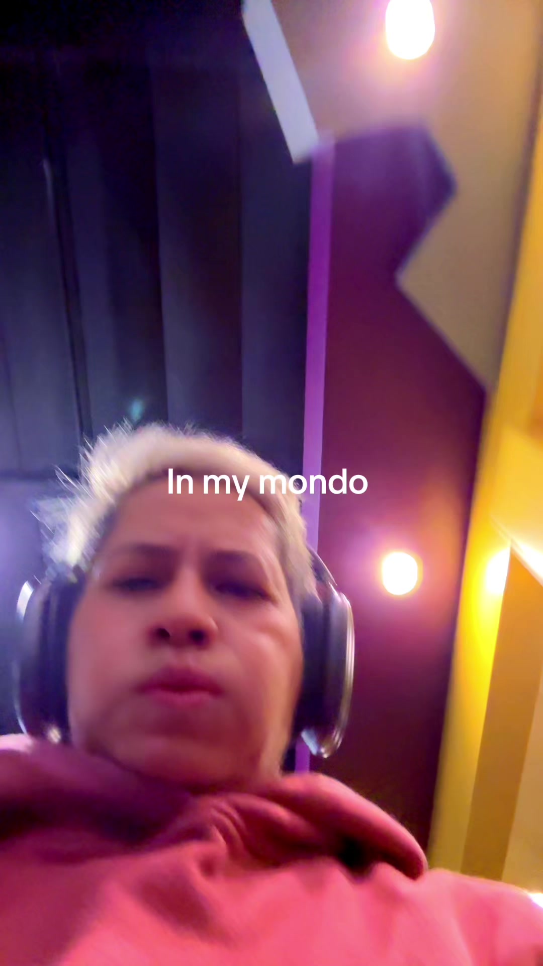 @Ana Abonce