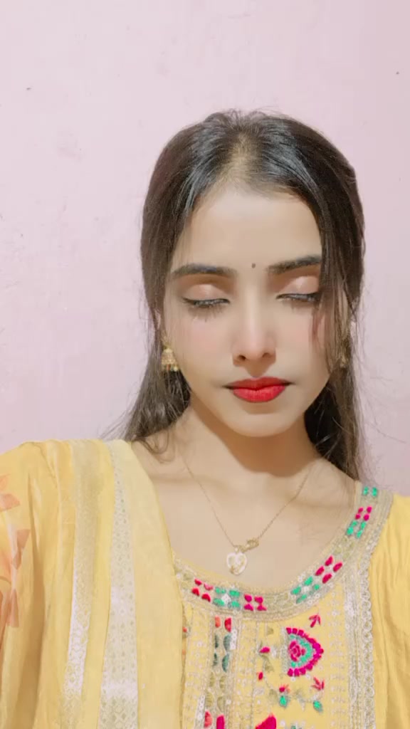 @rakhi thakur🌸🕊️