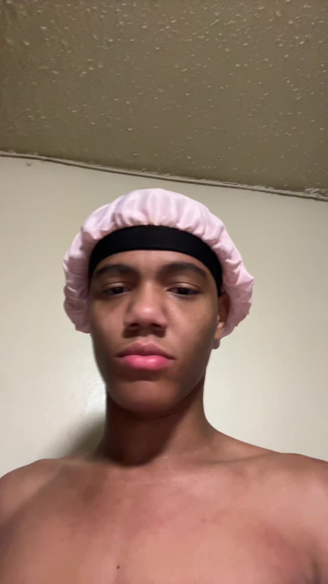 @Swagg🇦🇬🇱🇷