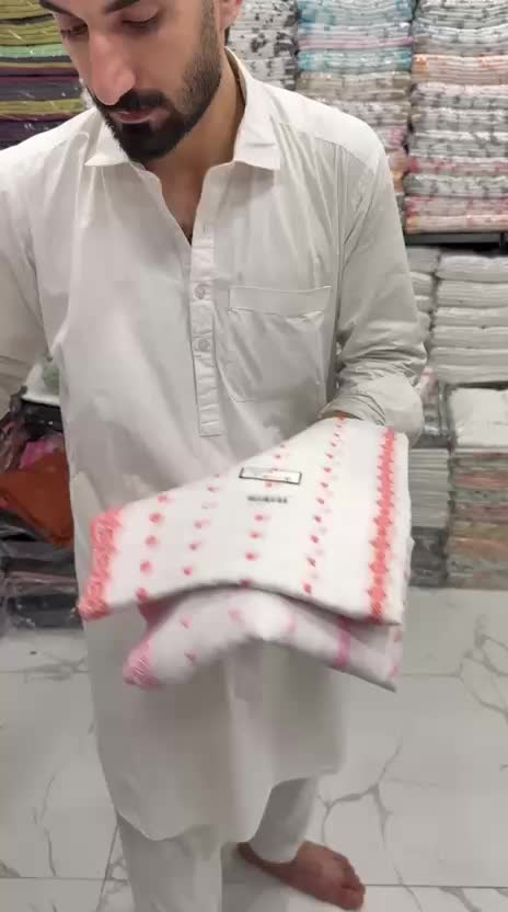 @Najeeb pashmina shawl centre