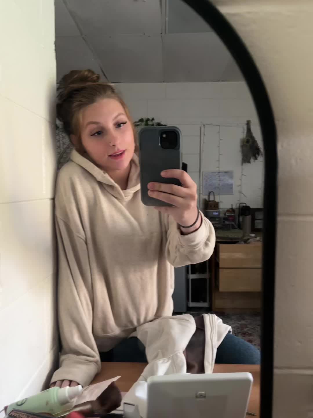 @liv
