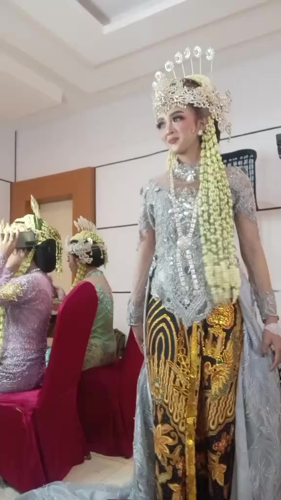 @Dewi Adinda Rias