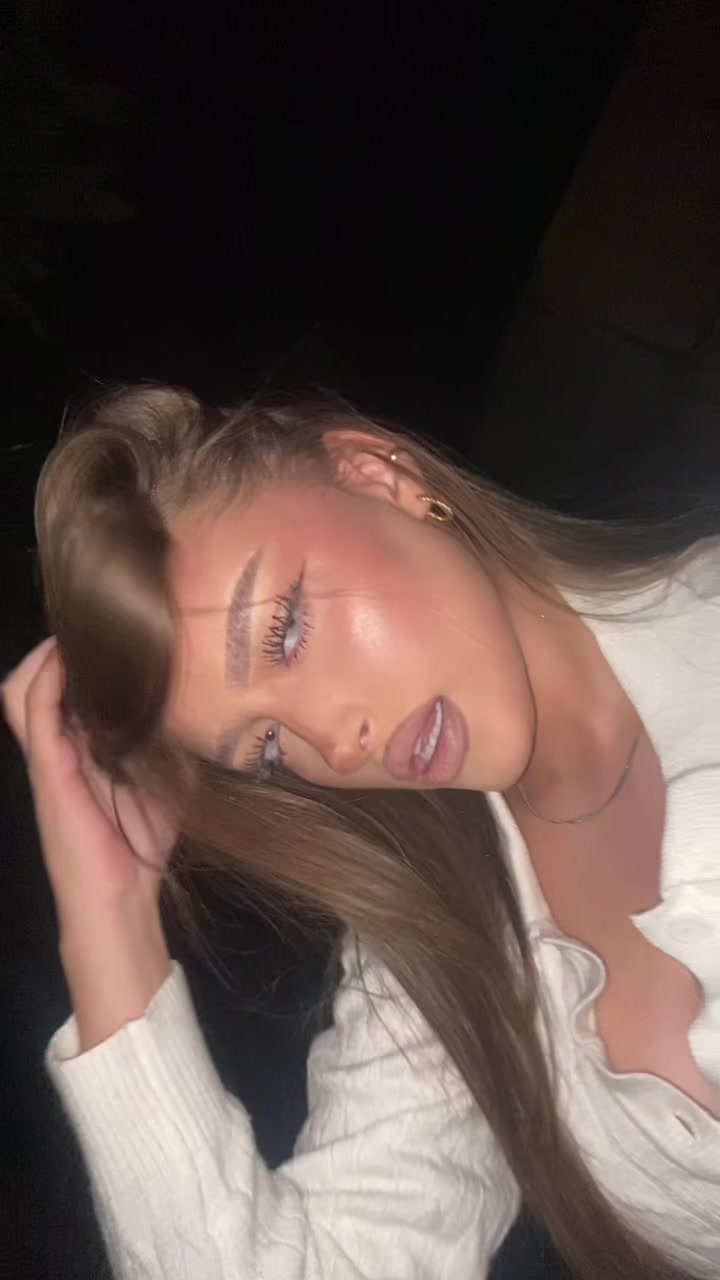 @💫