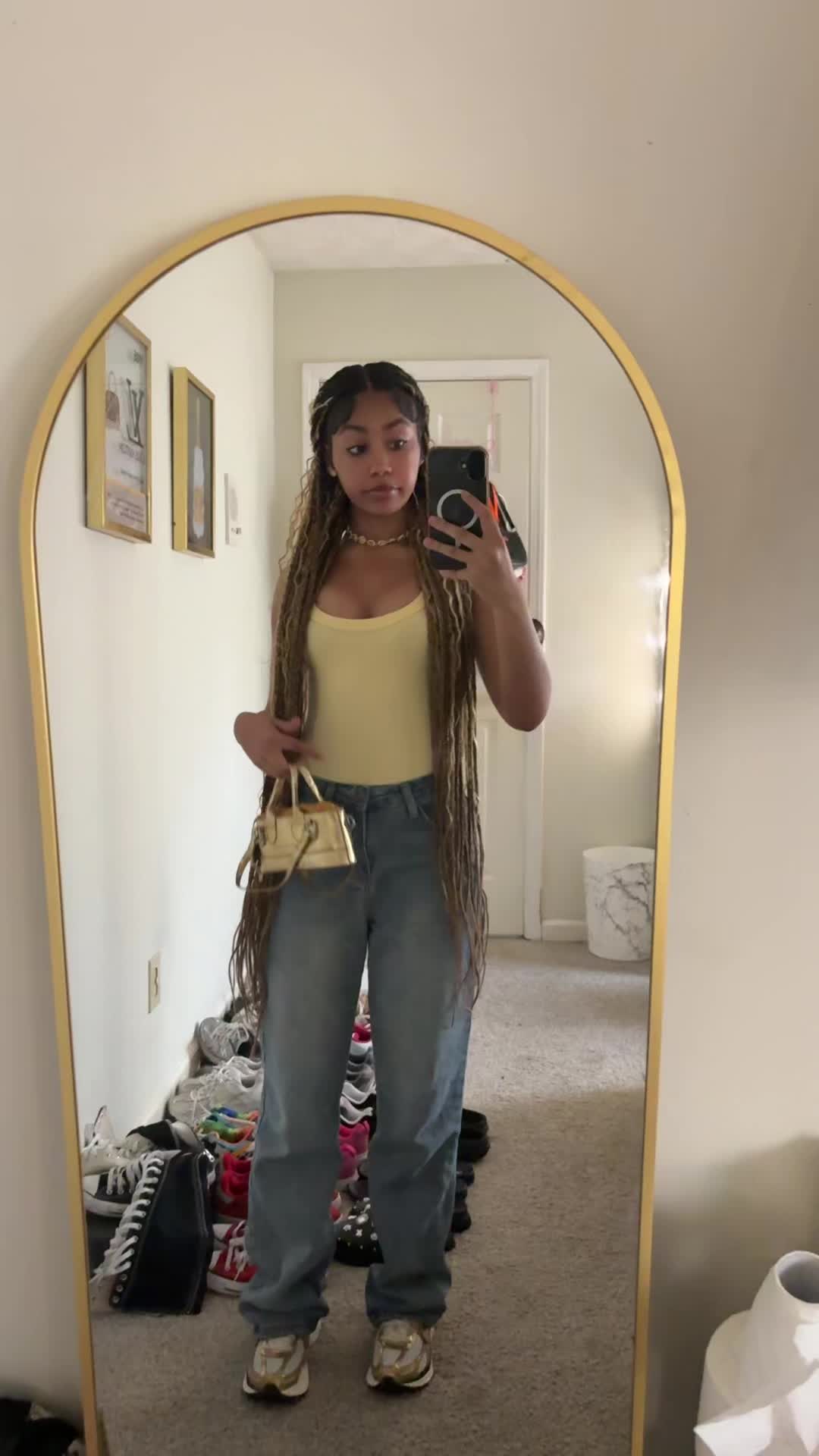 @somelonelygirl101