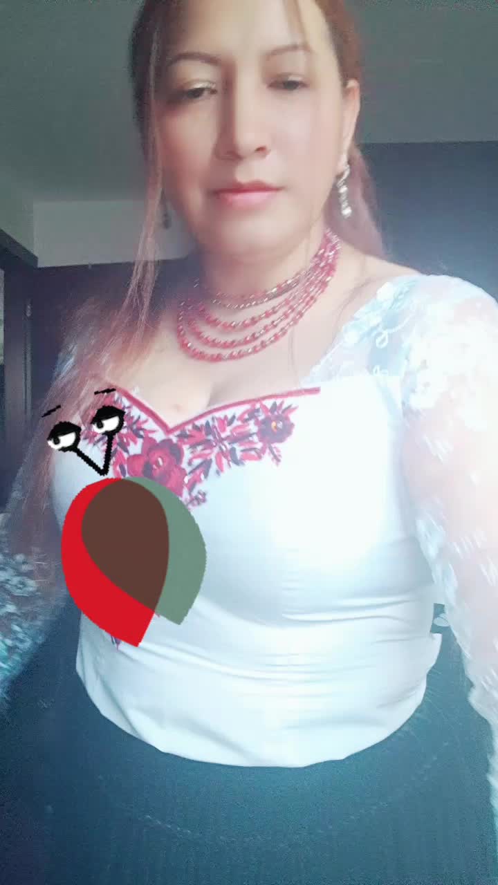 @Katlyojeda