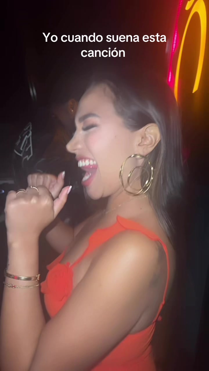 @Nicole Beltrán