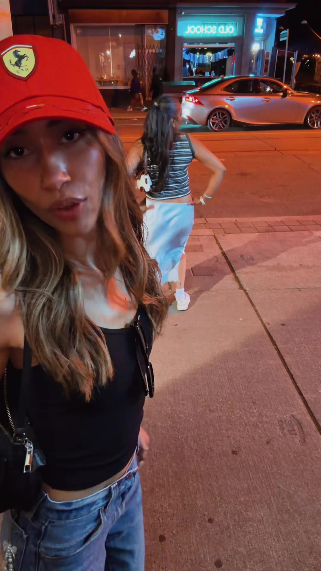 @gillkg