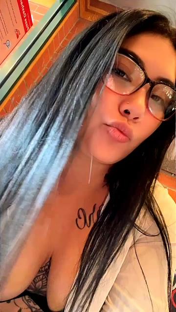 @Lizzy💙💋
