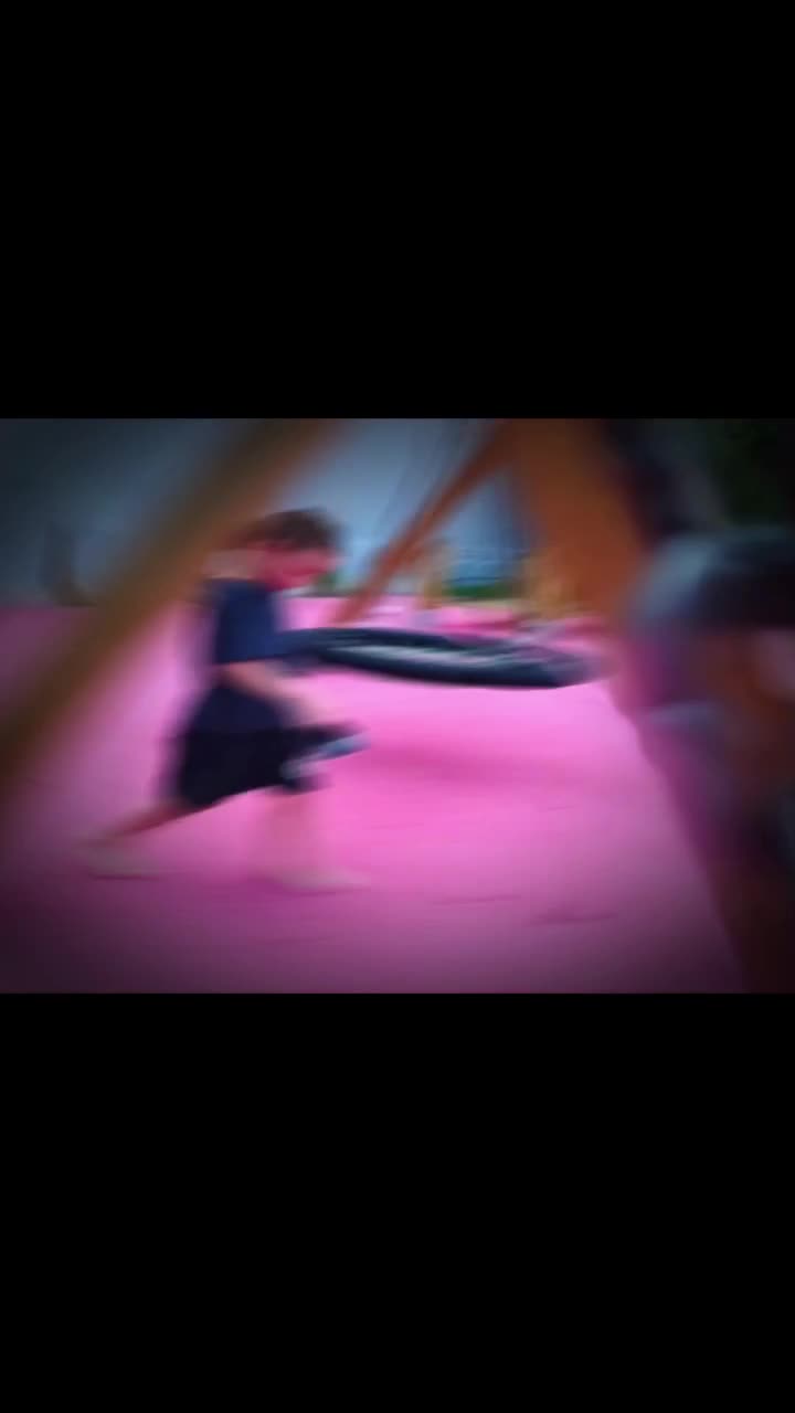 @mzk
