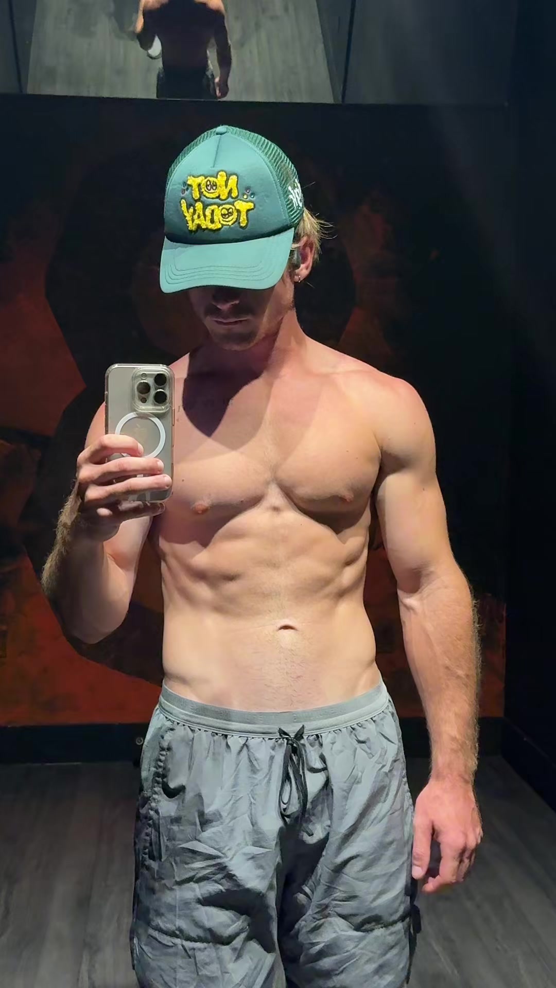 @ryan_lensi