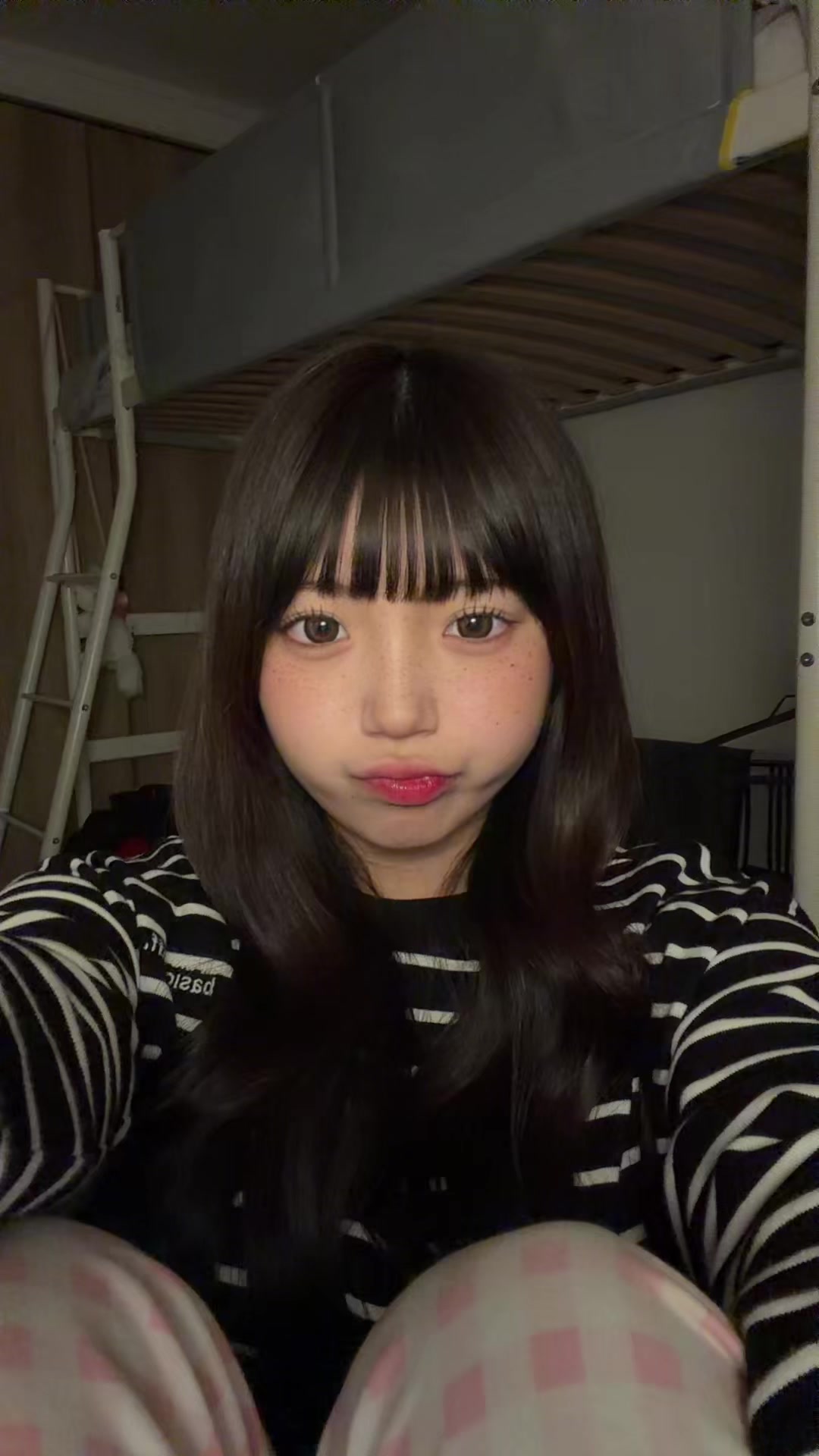 @イト