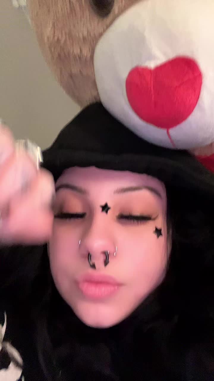 @Ash<3