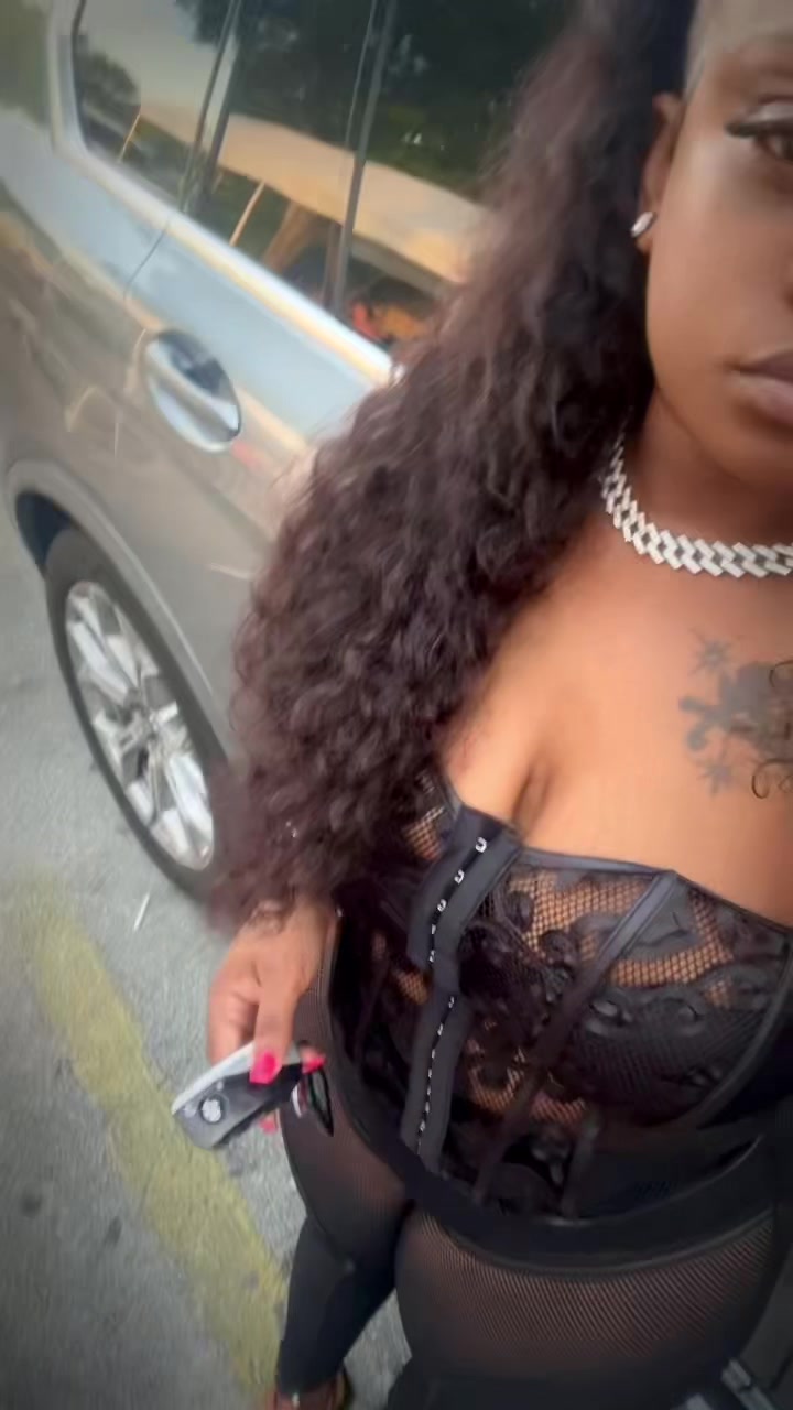 @Thinwaistmelissa