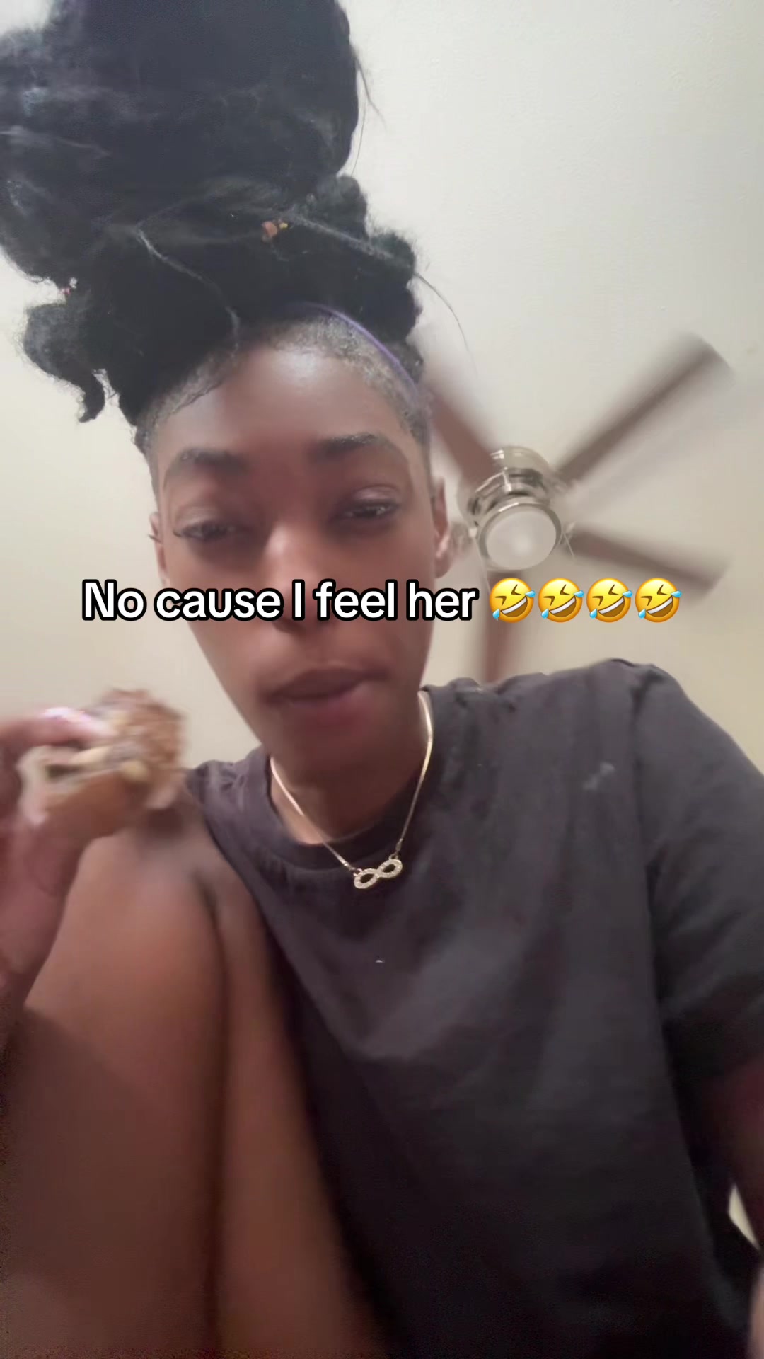 @momolashaa