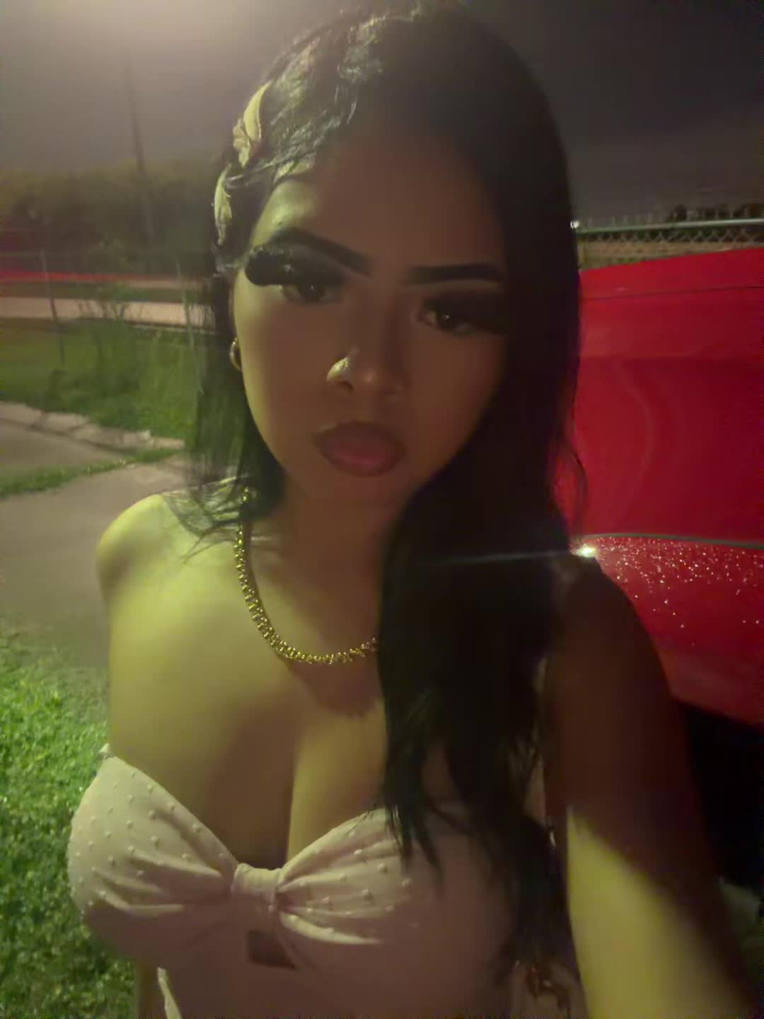 @Anaiii*•