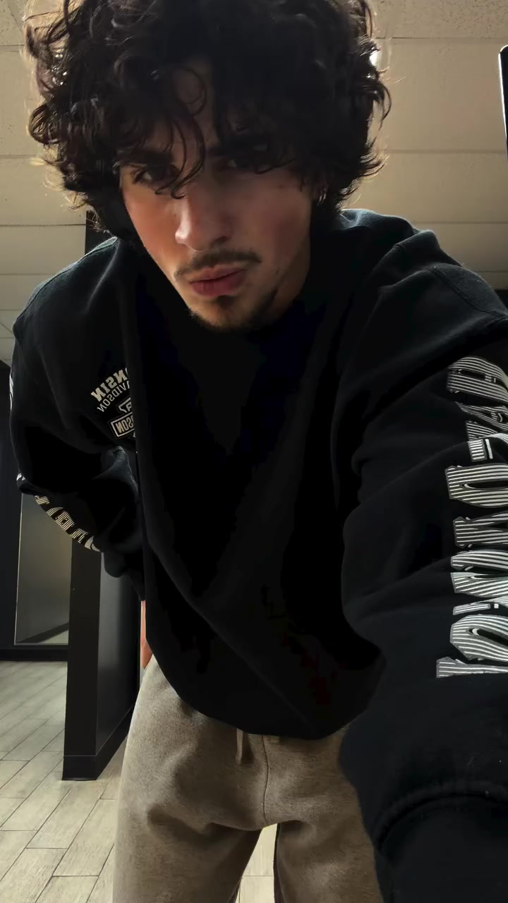 @only_boys68👋😎🤙