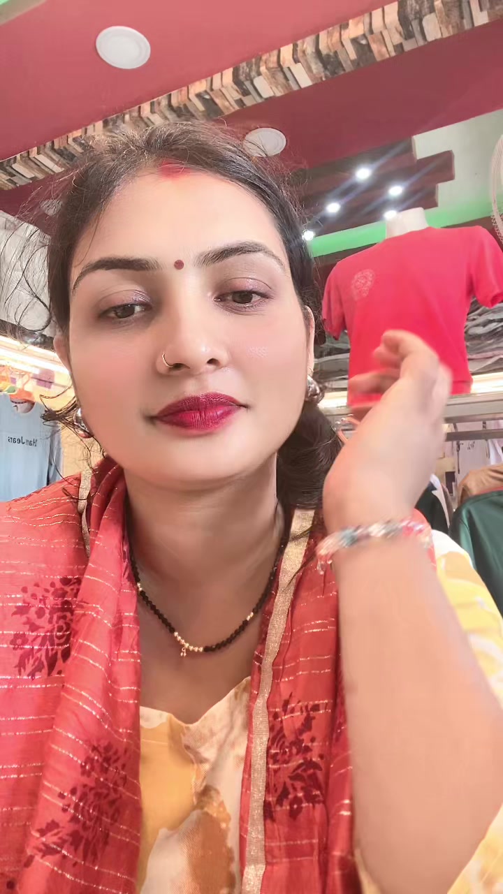 @❤️ 𝘽𝙚𝙖𝙪𝙩𝙮 𝙌𝙪𝙚𝙚𝙣 ❤️