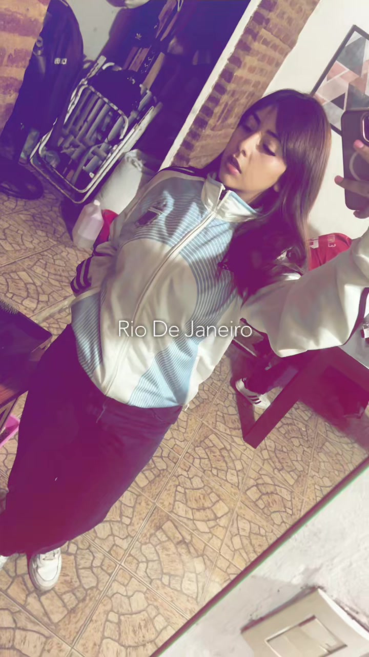 @𝑴𝒂𝒍𝒆𝒏𝒂