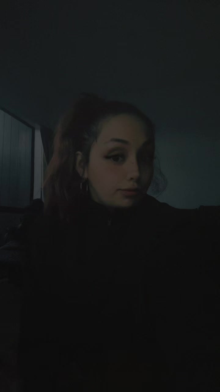 @Valentina