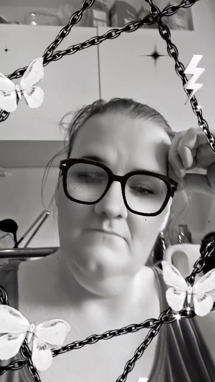 @♥Nessy ♥Team Drachenherz❤️