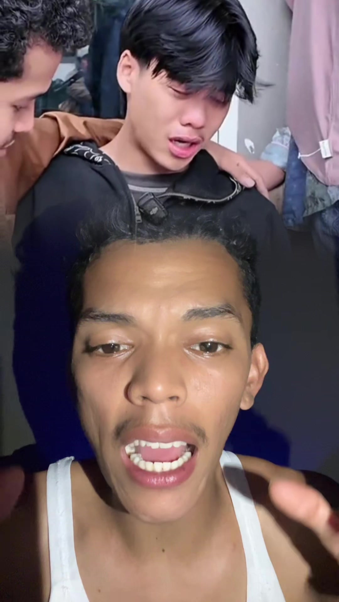 @EL.skyler7