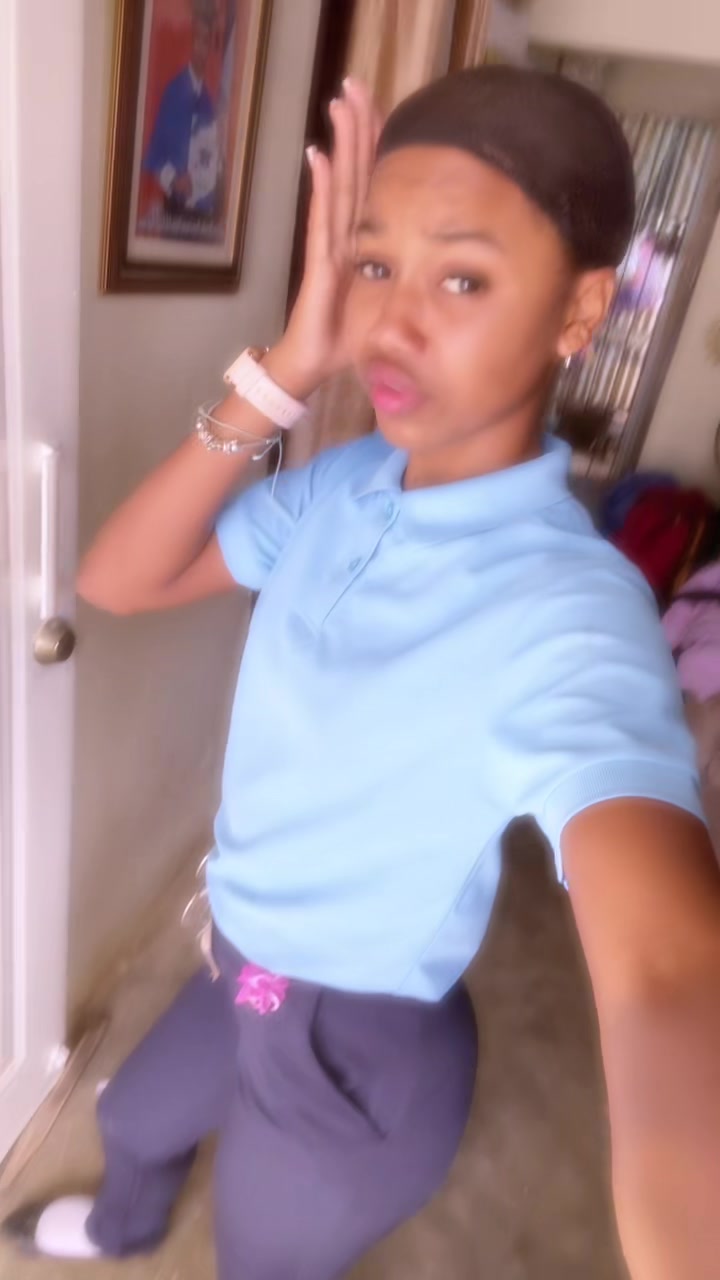 @💚𝓑𝓔𝓛𝓛𝓞𝓣𝓐💚