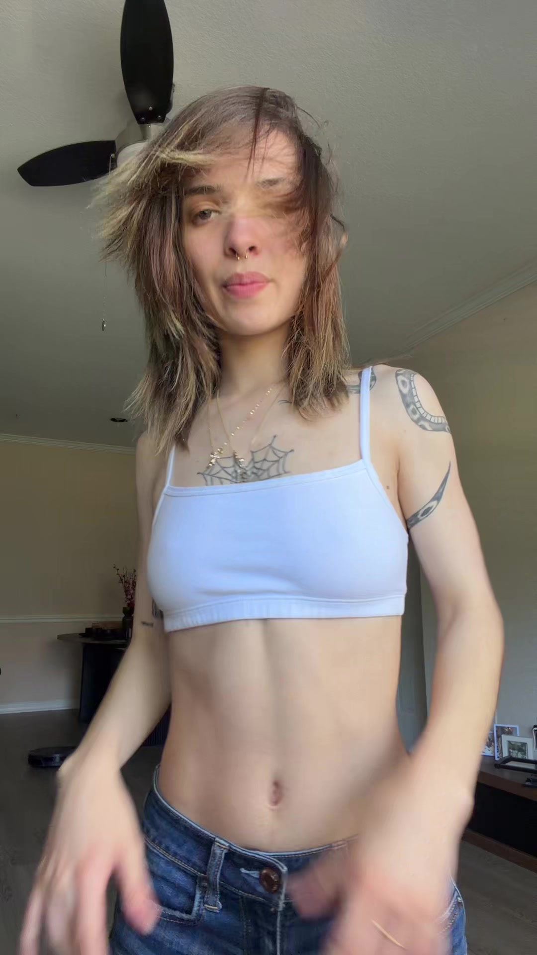 @noesponkysaurus