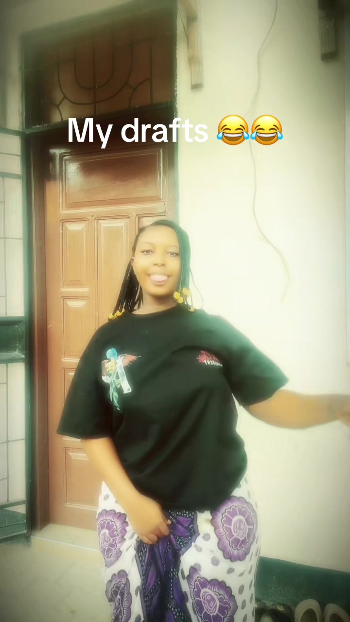 @Hot🥵 Queen👸🏾