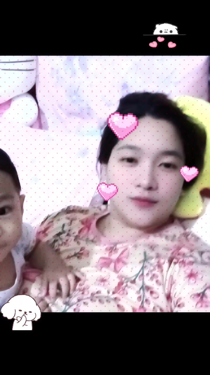 @Momma Jini🎀💕