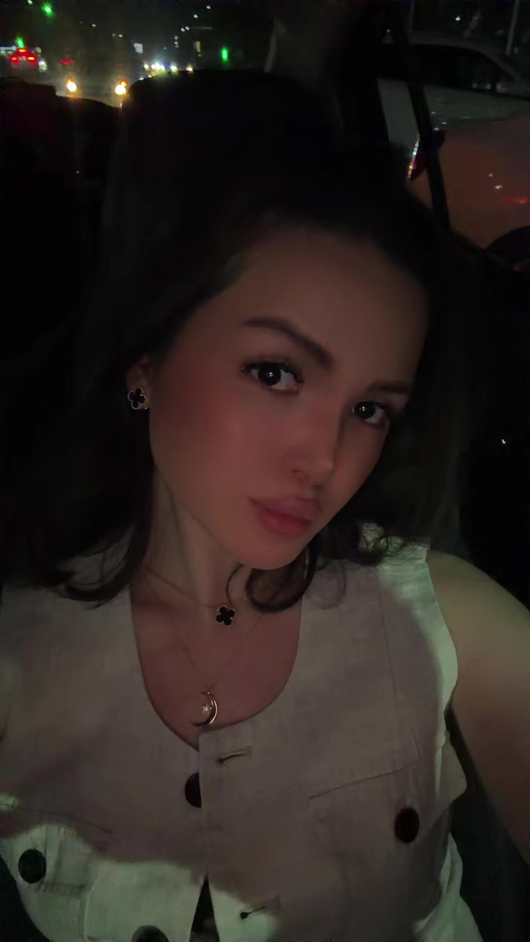 @Karina