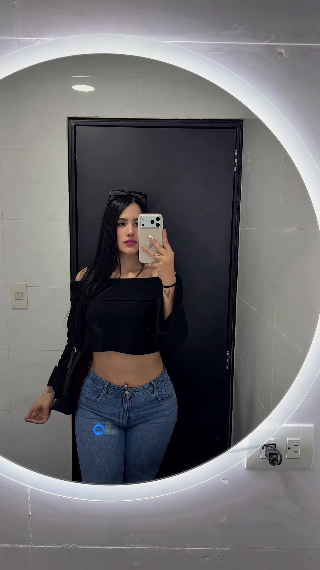 @Adrianyelis