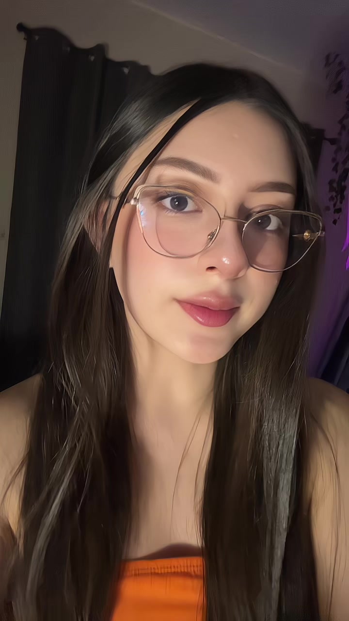 @nerdvioletta