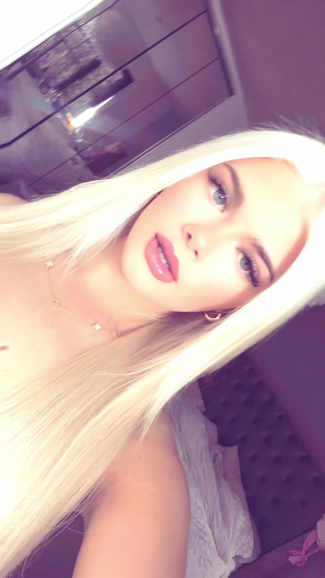 @<3