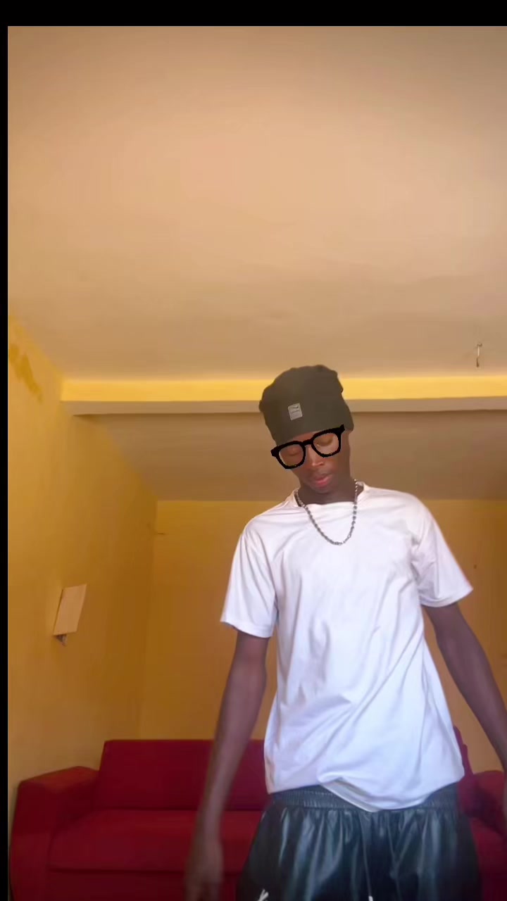 @@bise___xeucha🇸🇳😜🧠